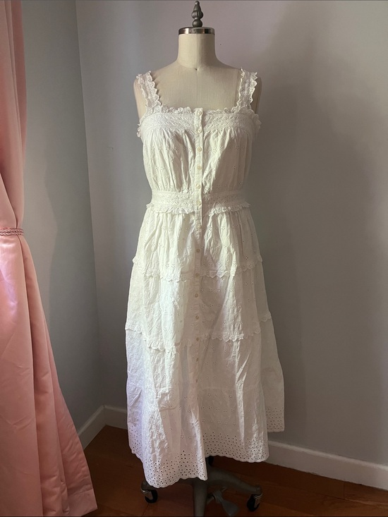 Gap x DOEN Dresses & Skirts - Gap x DOEN White Eyelet Tiered Midi Dress Classic Summer Coquette Cottage NWT